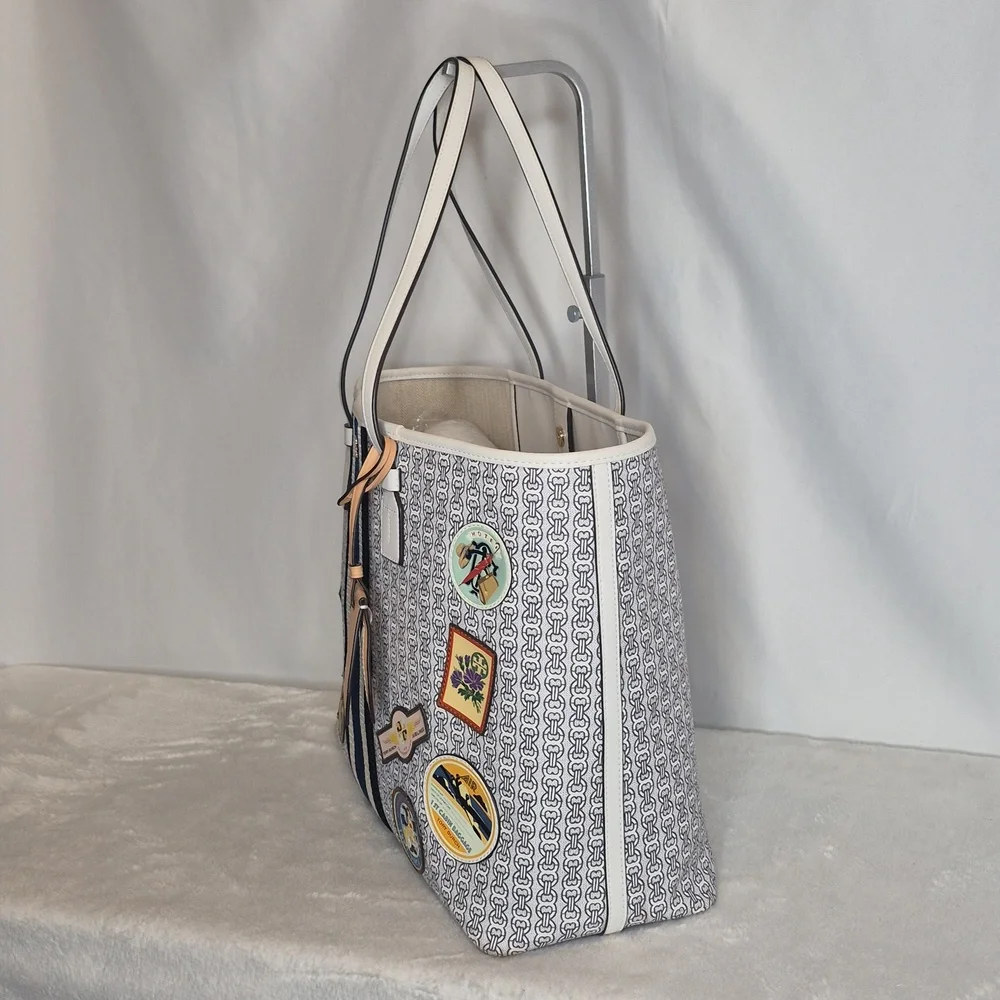 Tory Burch VACATION Patterned Tote Bag - Picture 6 of 17